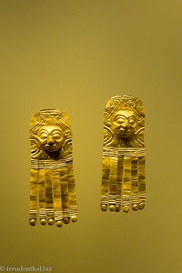 Körperschmuck der Muisca Indianer im Museo del Oro von Bogota