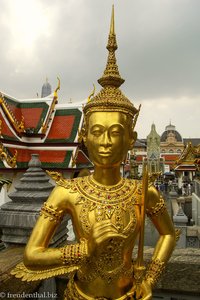 Mythologisches Wesen des Himaphan-Waldes beim Wat Phra Kaeo.