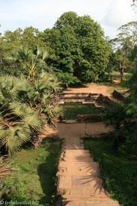 Treppe zum königlichen Bad von Polonnaruwa