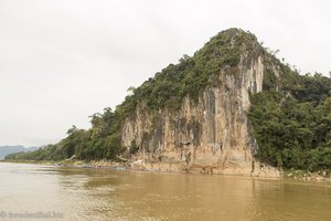bei den Pak-Ou-Höhlen beim Mekong