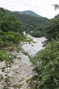 Blick über den Rio Sumapaz in Kolumbien