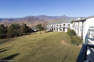 Blick zum Amphitheaters der Drakensberge - Mont Aux Sources Hotel & Resort