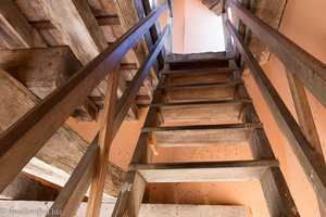 steile Treppen im Turm von Iznaga