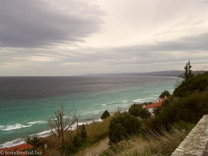 Blick auf die Küste bei Áfitos auf Kassandra