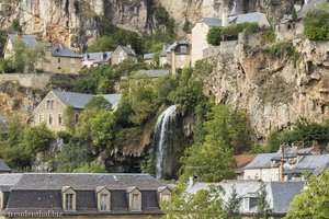 Blick auf den Wasserfall von Salles-la-Source