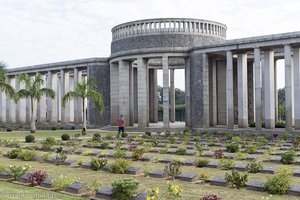 Htaukkyant | Soldatenfriedhof und Gedenkstätte