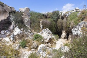 Ghar il-Kbir - große Höhlen beim Clapham Junction