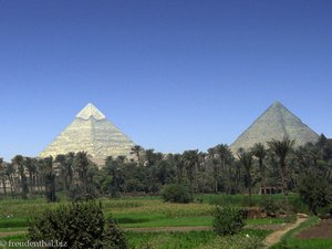 erster Pyramiden-Fotostopp