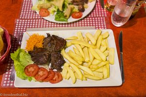 Fritten und Steak im Chez Noë bei Cilaos | La Réunion