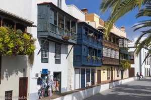 Balkonhäuser - Balcones Tipicos an der Uferstraße von Santa Cruz