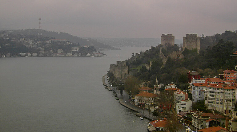 Blick von der großen Bosporusbrücke