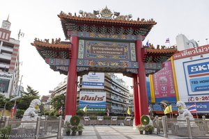 das Chinatown Gate von Bangkok