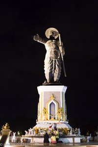 Statue von der König Chao Anouvong in Vientiane