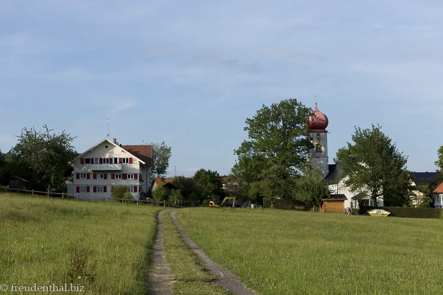 Die Kirche St. Martin bei Scheffau