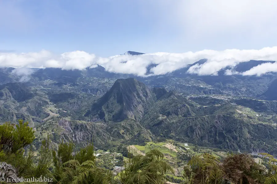 Cirque de Salazie - schon kommen die Wolken