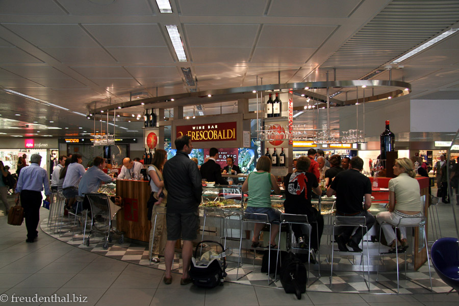 Bistro nahe der Gates - Flughafen Leonardo da Vinci