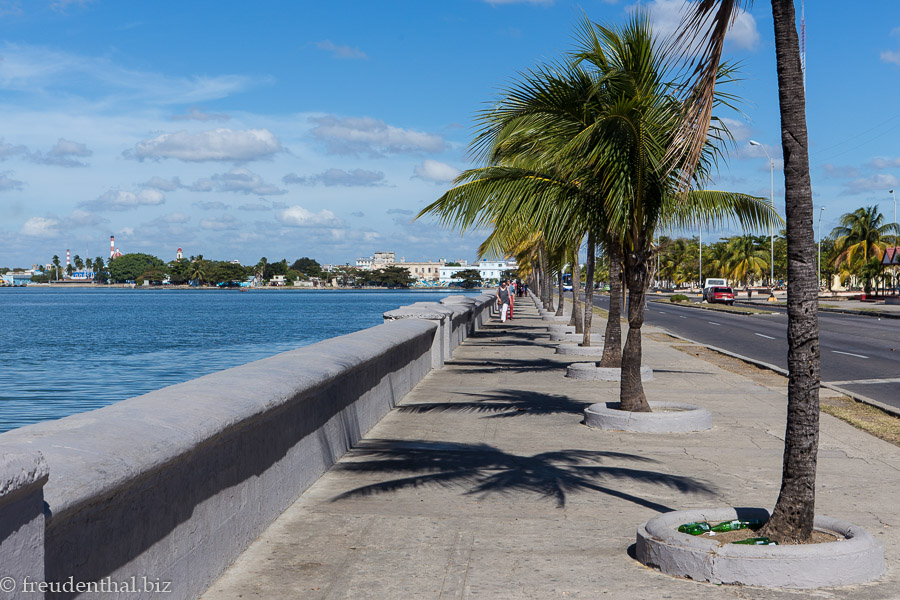 am Paseo del Prado von Cienfuegos