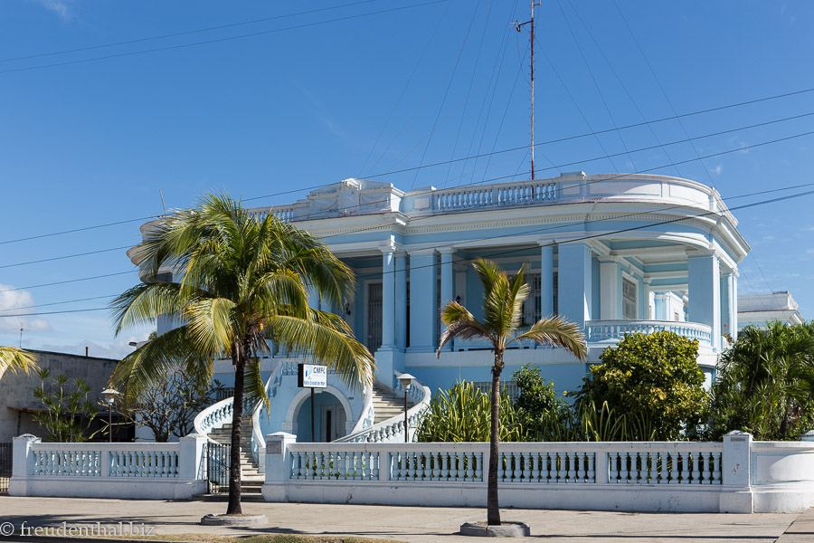 Kolonialhaus am Paseo del Prado von Cienfuegos