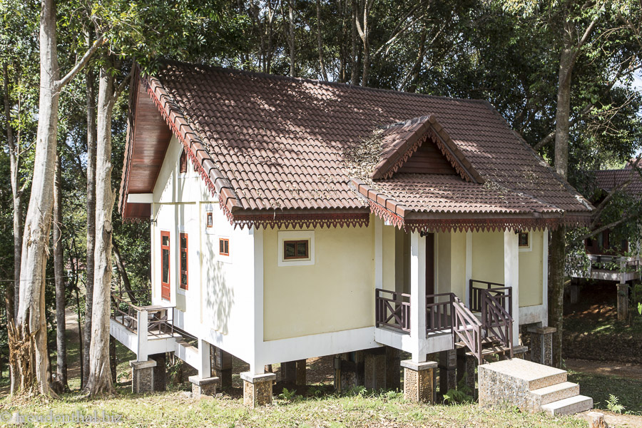Wohnhütte beim Baan E-Tu Waterfall Resort