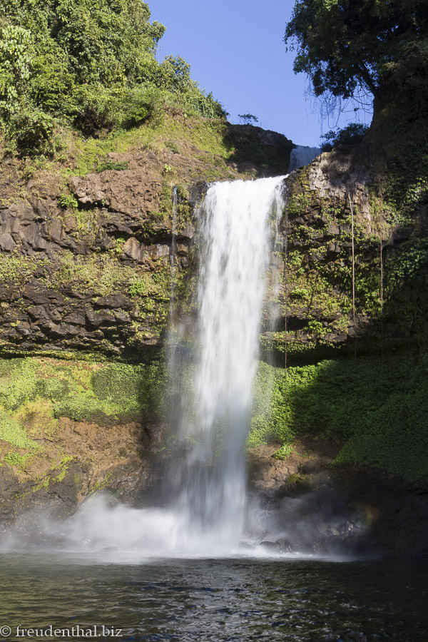 beim Baan E-Tu Waterfall