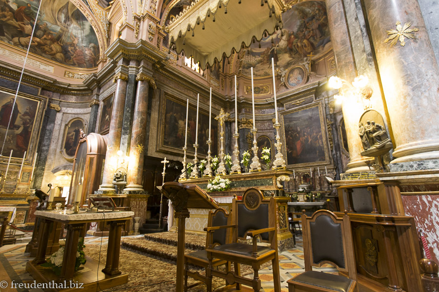 Altarraum in der St Paul's Church von Valletta