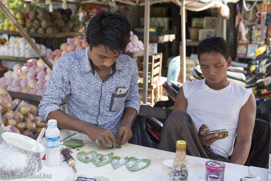 Betelnussverkäufer in Dala