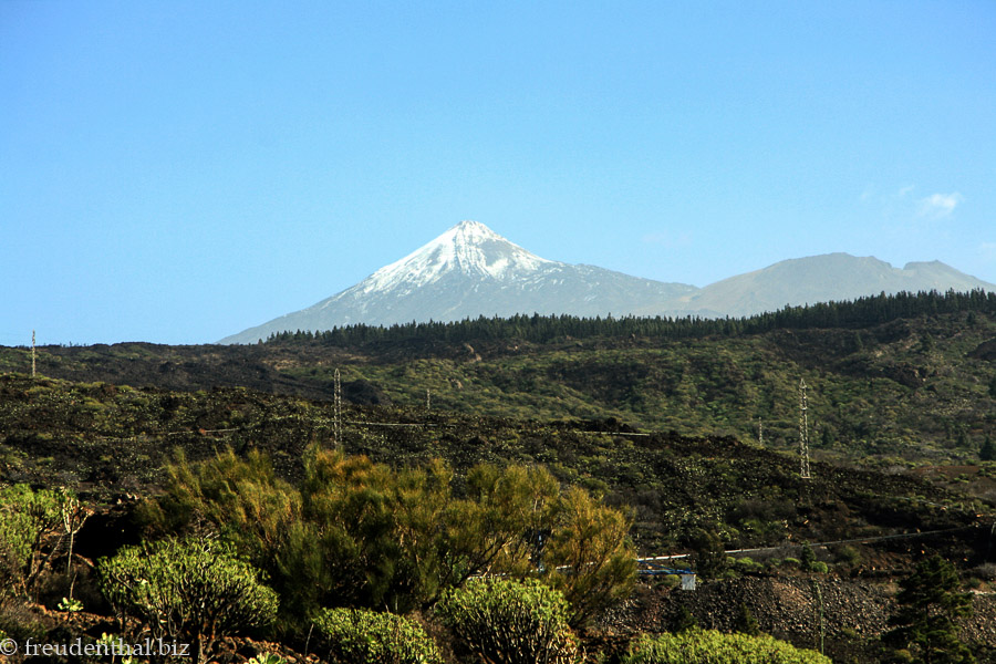 Blick über das Santiagotal zum Pico del Teide