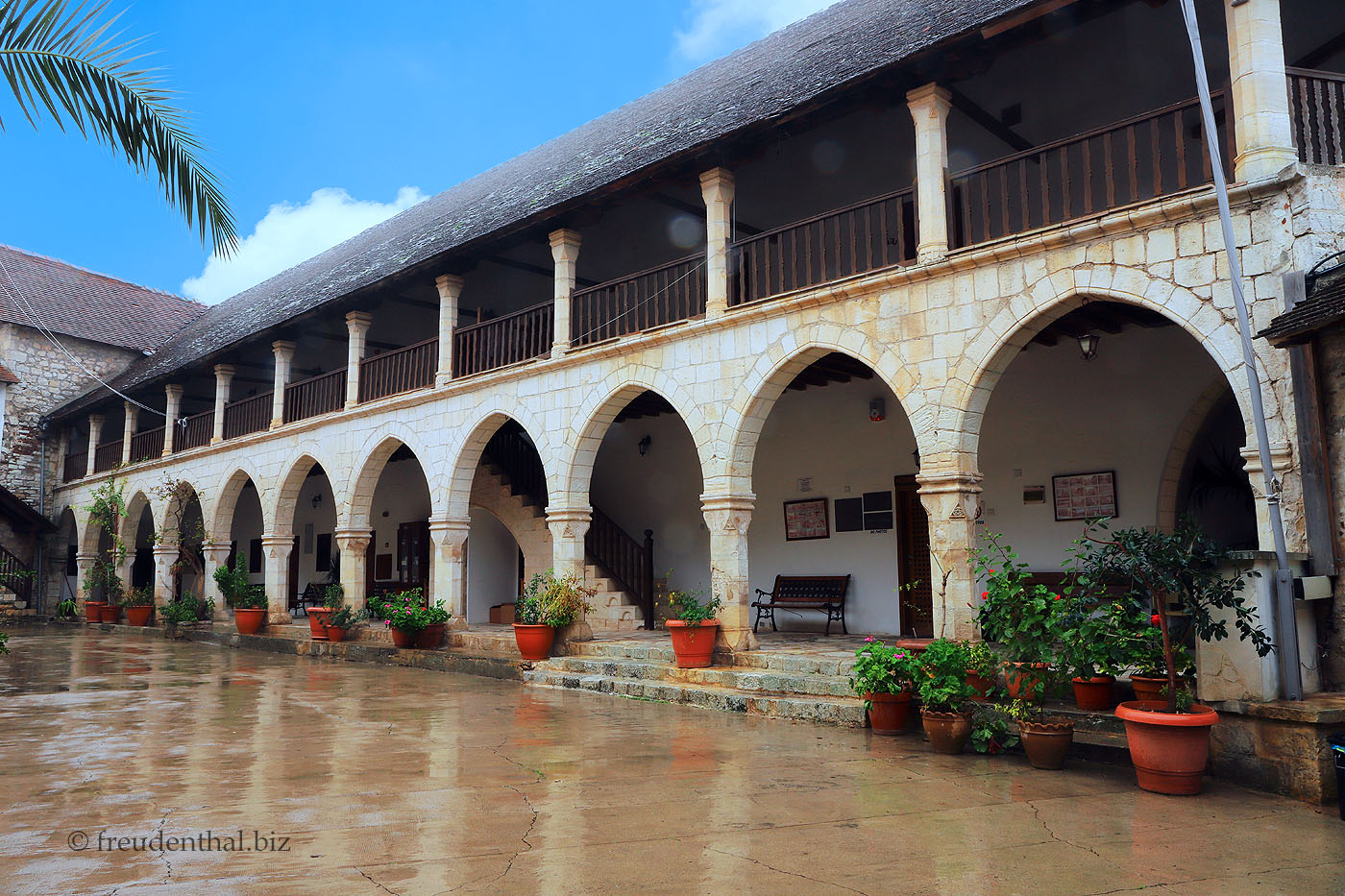 Kloster der »Heiligen Jungfrau des güldenen Granatapfels«, das Chrysorrogiatissa