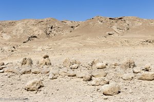 Steinpyramiden (Trilithen) beim Wadi Ayun im Oman