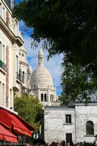 Blick vom Place du Tertre zur Sacré-Cœur