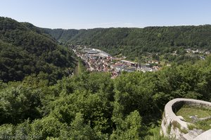 Blick hinab auf Geislingen an der Steige