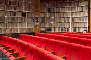 Hörsaal im Charmsori Gramophone Museum