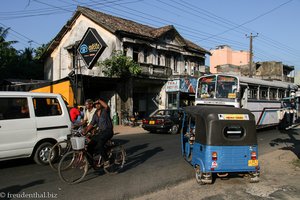 ganz normaler Verkehr in Matara