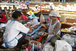 noch eine Garküche auf dem Schwimmenden Markt bei Damnoen Saduak