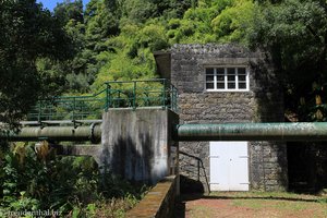 Wasserkraftwerk am Ribeira Grande