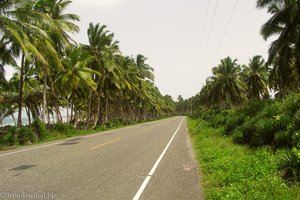 Küstenstraße auf der Halbinsel Samana