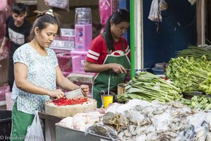 frisch zubereitet in der Garküche von Chinatown