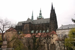 Blick von der Orangerie zum Veits-Dom