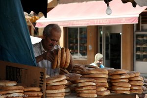 Fladenbrotstand in der Medina von Casablanca