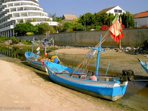 Fischerboote beim Cha-am Beach