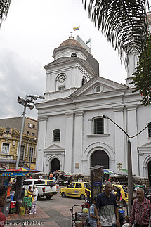 Die Basílica Nuestra Señora de la Candelaria von Medellín.