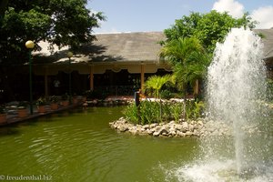 Teich mit Springbrunnen im Iberostar Bavaro