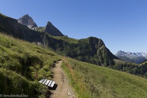 Wanderweg bei der Enzianhütte