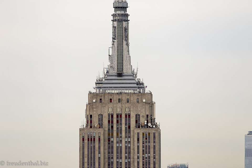 Spitze des Empire State Buildings von New York