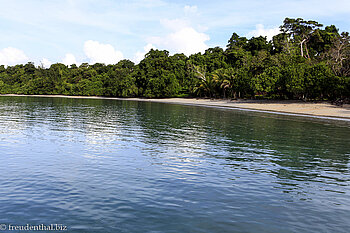 Strand von Pulau Tiga
