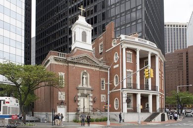 Chapel of Our Lady of the Rosary in New York