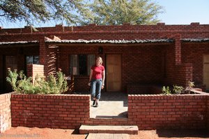 unser Bungalow in der Kalahari Anib Lodge