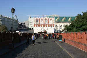 Blick zum Kutawja-Turm, dem Kreml-Eingang für die Touristen