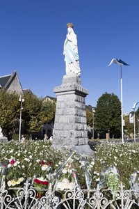 die Muttergottes von Lourdes