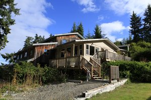 Hidden Cove Lodge - die Holzhütte mitten im Wald